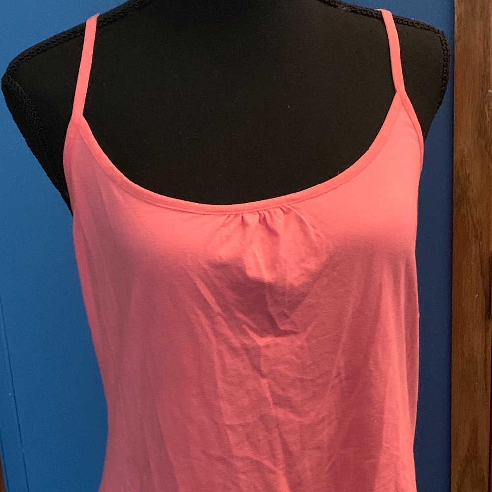 Tank top— new directions xtra large